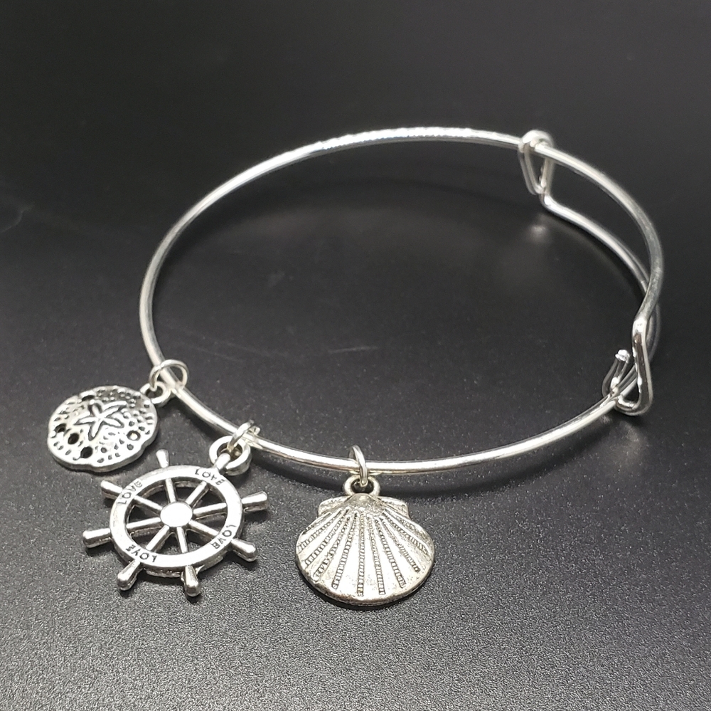 Love Ship Wheel Silver Bangle Bracelet